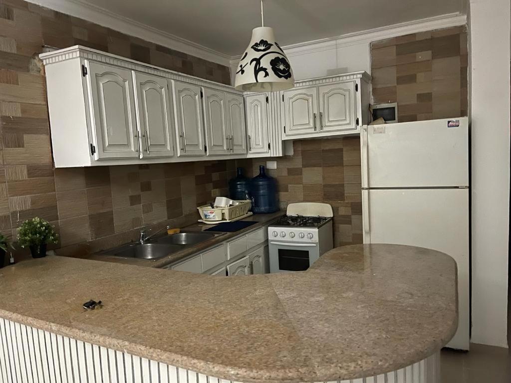 Yonah Comfort Punta Cana, Shared Apartment מראה חיצוני תמונה
